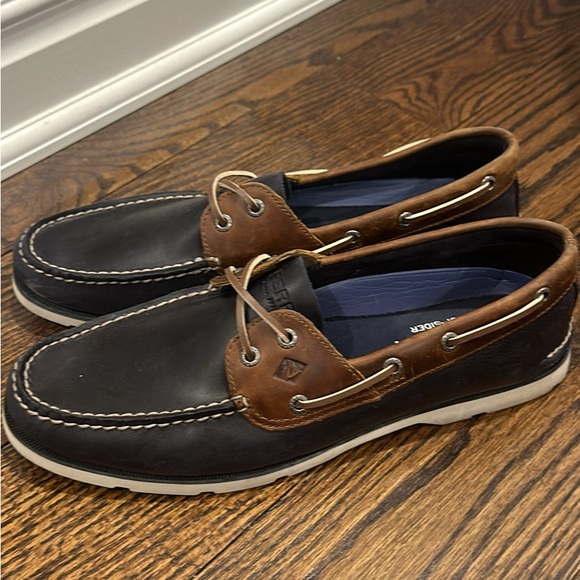 Men’s Sperry - Picture 2 of 4